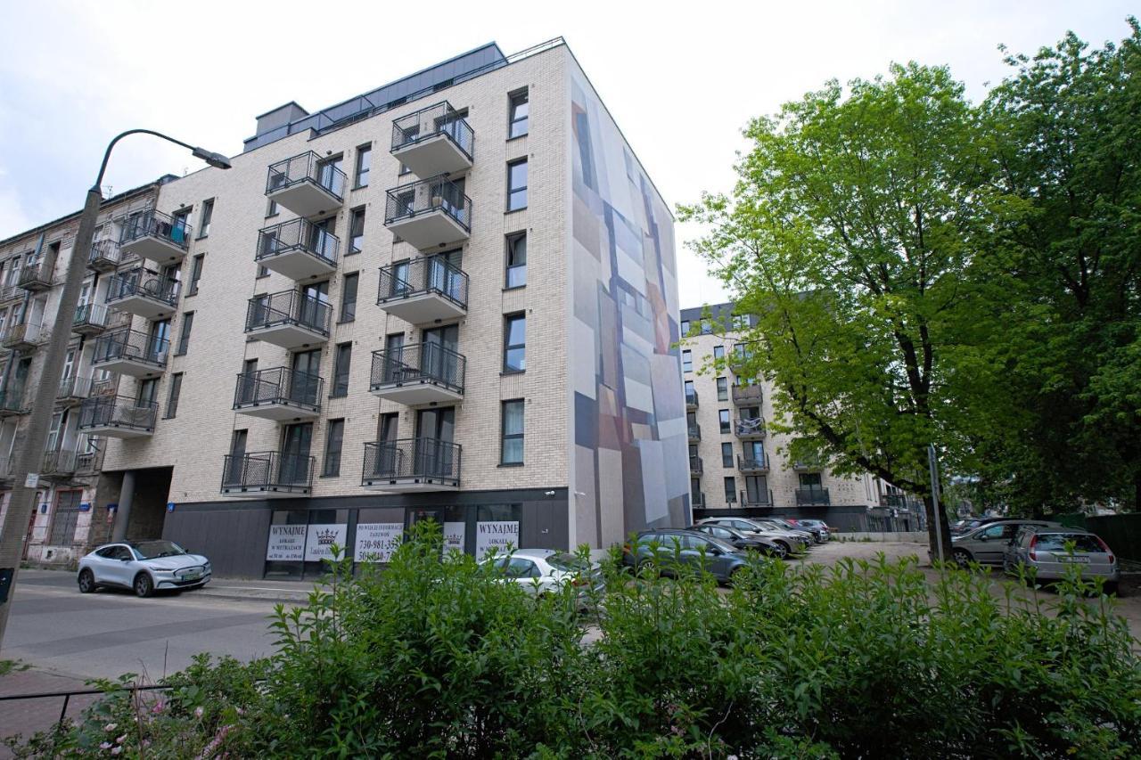2Br Apt Strzelecka 24 With Balcony Apartment Warsaw Luaran gambar